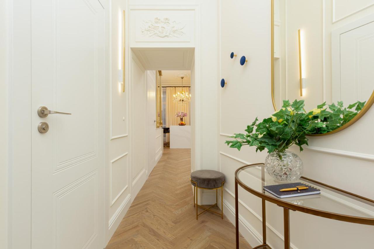 Royal Apartment Kopernika By Renters Prestige Varsovia Exterior foto