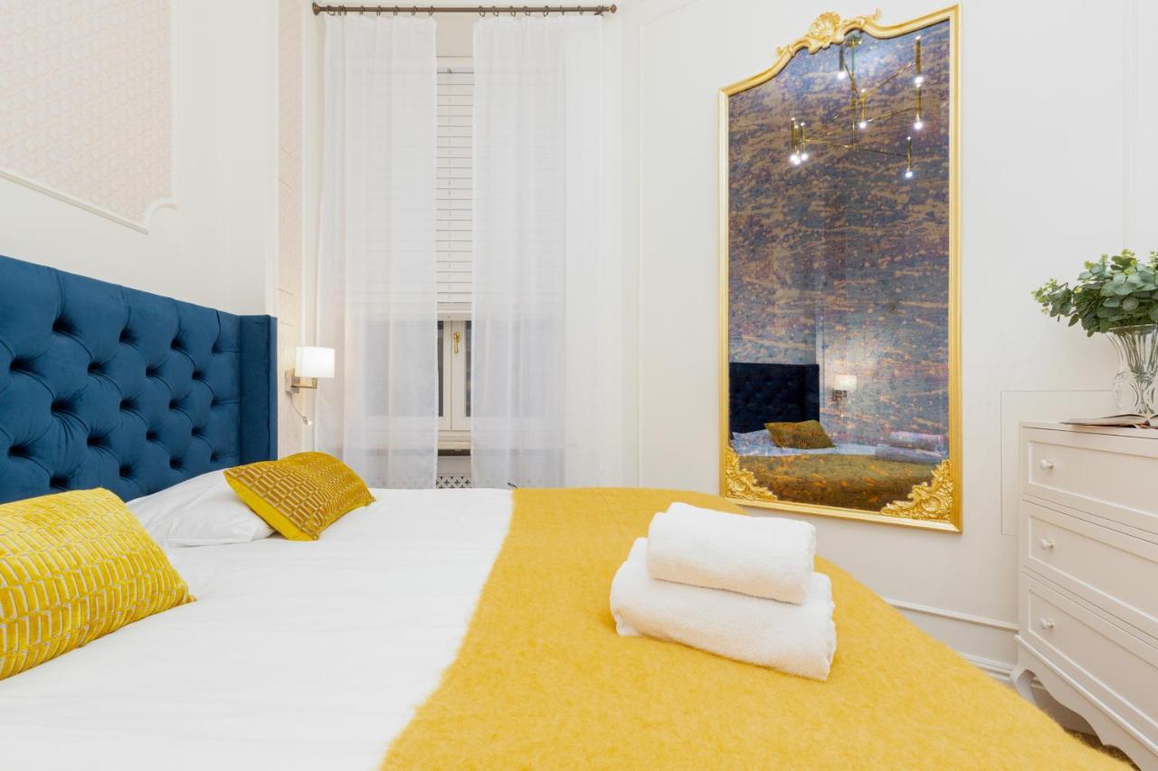Royal Apartment Kopernika By Renters Prestige Varsovia Exterior foto